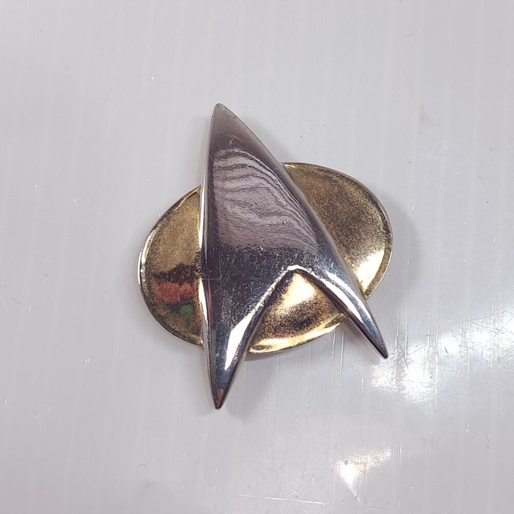 Star Trek Commander Communicator Badge Fridge Magnet Paramount Pictures 1992